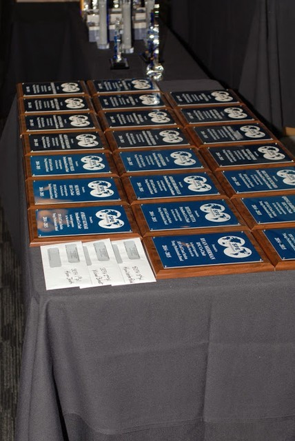 2015_Award_Banquet_plaques.png
